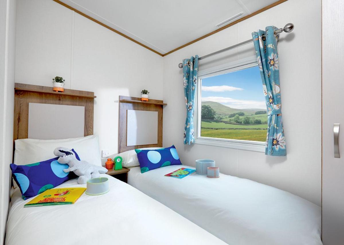 Coldingham Bay Leisure Park Hotel ภายนอก รูปภาพ